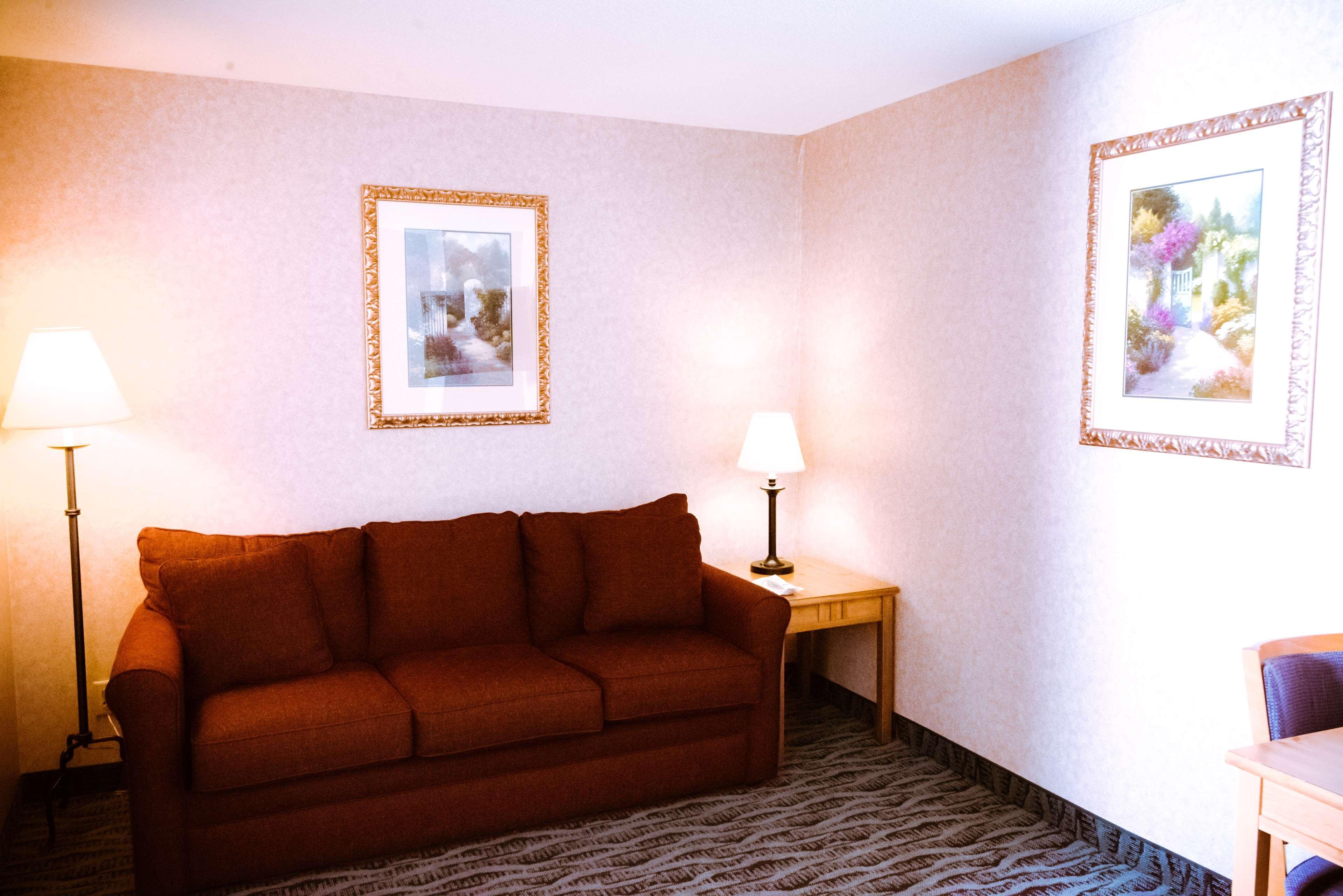 Best Western Plus Executive Court Inn & Conference Center Manchester Exterior foto