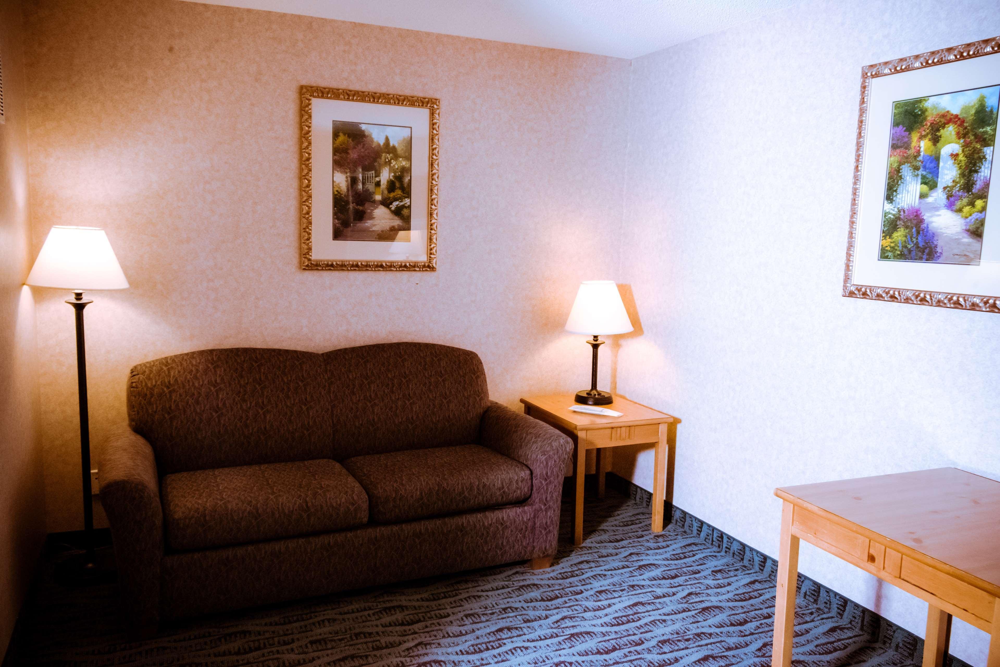 Best Western Plus Executive Court Inn & Conference Center Manchester Exterior foto