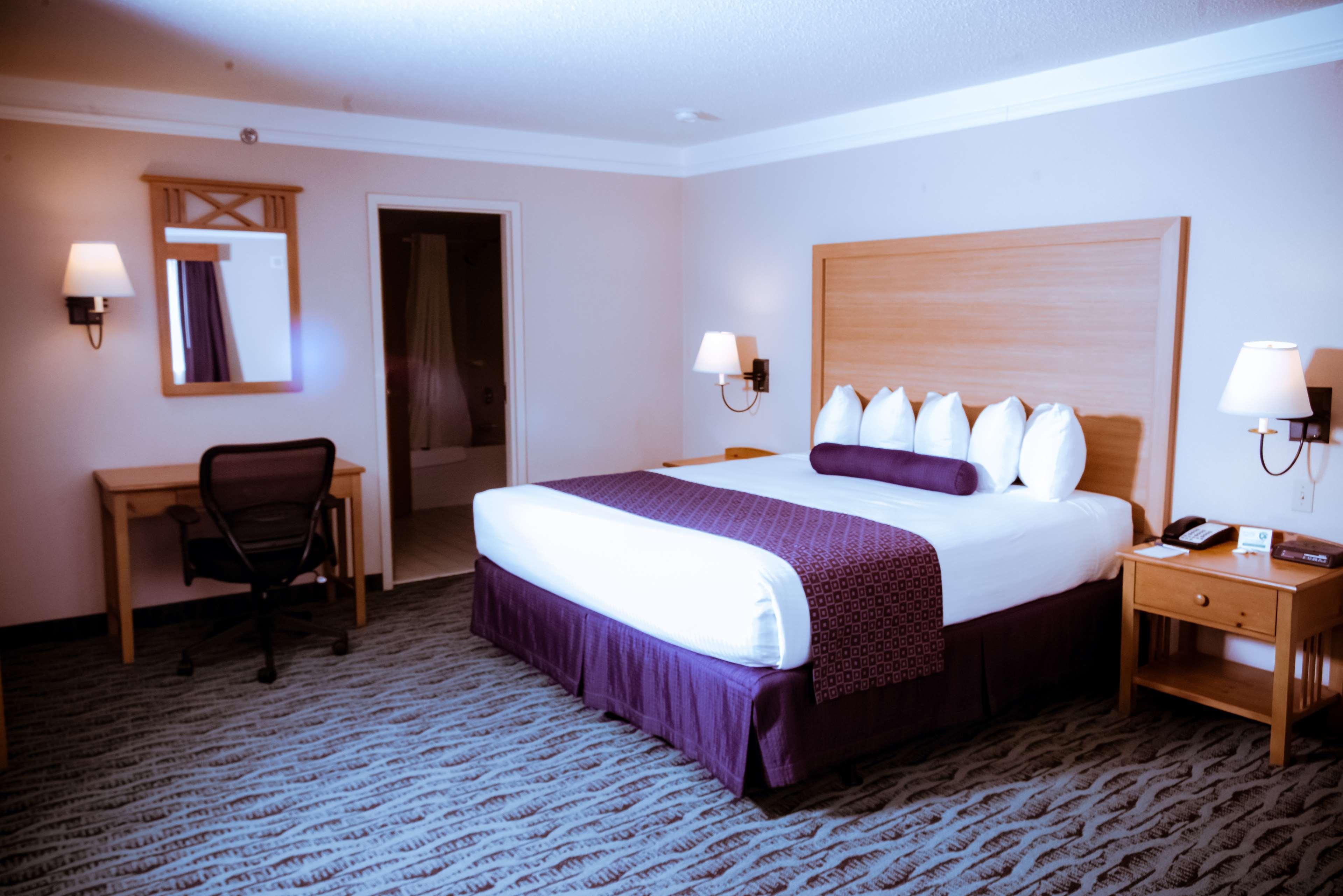 Best Western Plus Executive Court Inn & Conference Center Manchester Exterior foto