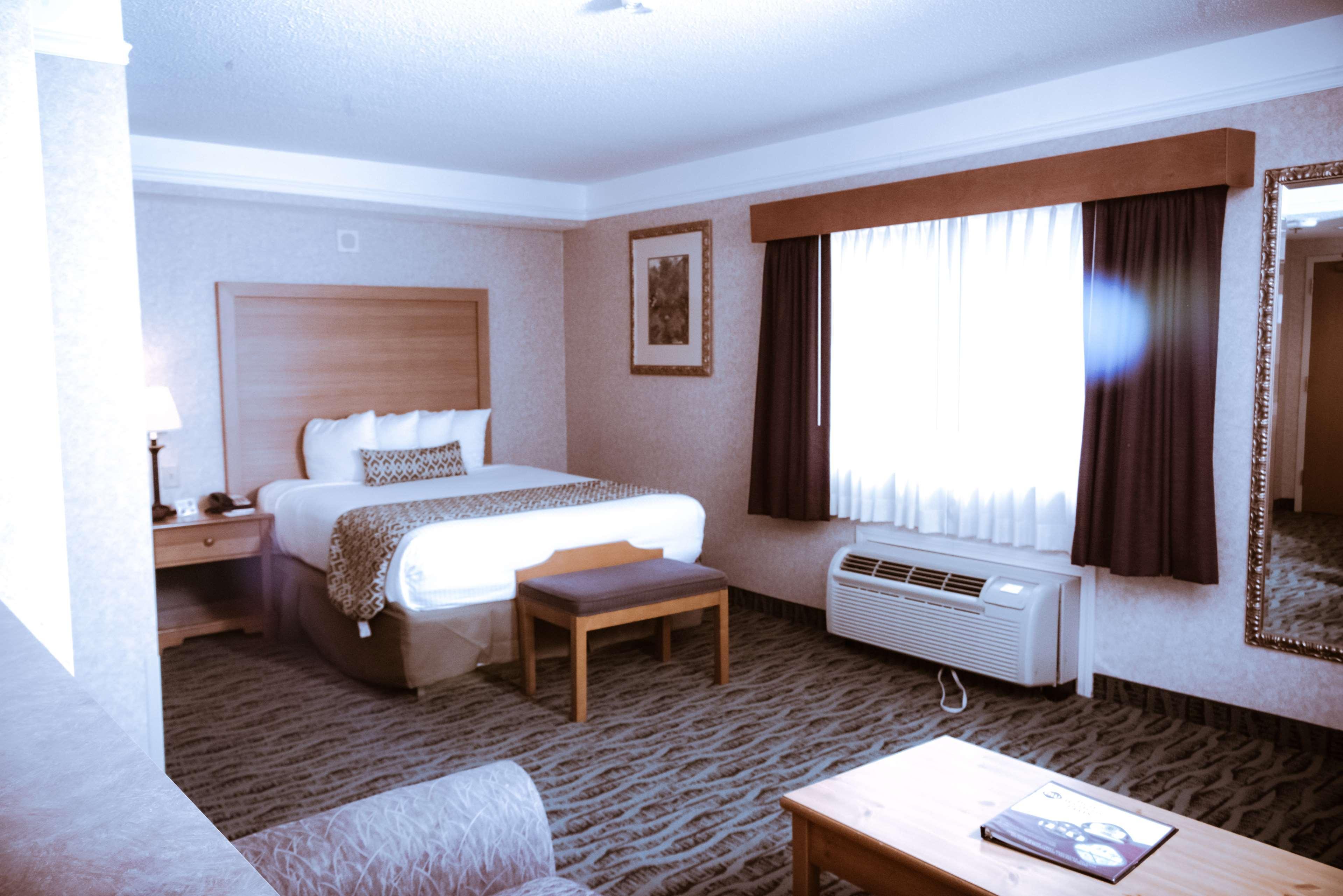 Best Western Plus Executive Court Inn & Conference Center Manchester Exterior foto